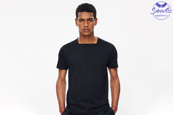 تیشرت یقه چهارگوش (Square Neck)